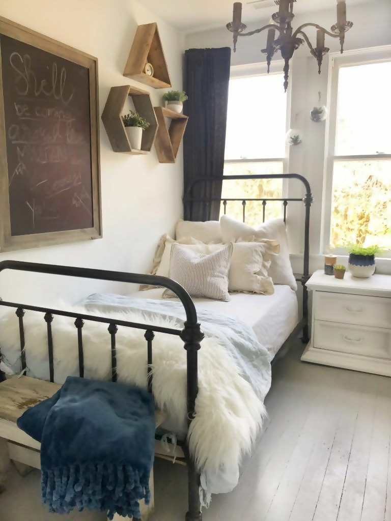 A Chalkboard Wall in a teen Girl Scout bedroom