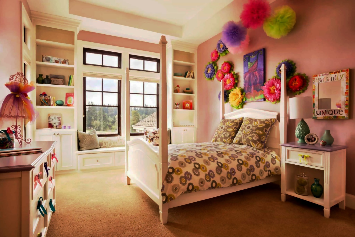 Choosing A Color Scheme For A Teen Girl Scout Bedroom